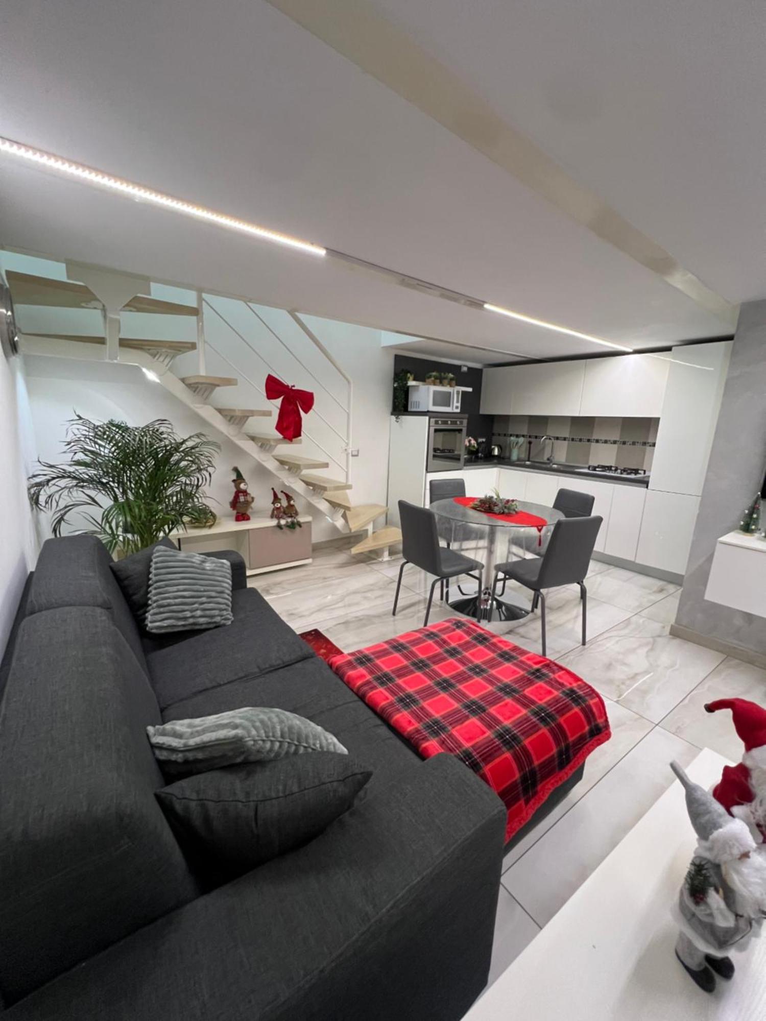 Casa De Barrio Apartment Наполи Екстериор снимка