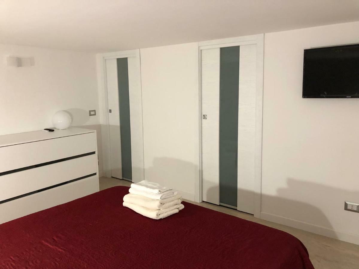 Casa De Barrio Apartment Наполи Екстериор снимка