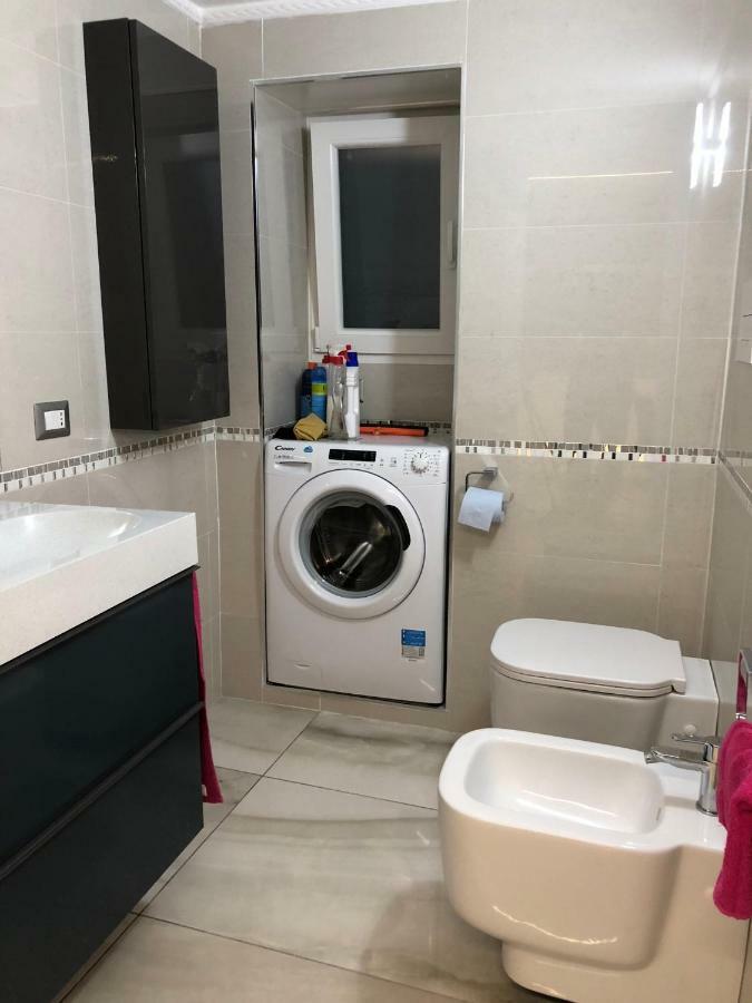 Casa De Barrio Apartment Наполи Екстериор снимка